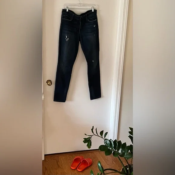 Women’s Joe's Jeans Clarissa Dark Indigo distressed skinny Straight Fit Denim 👖 - Picture 1 of 7